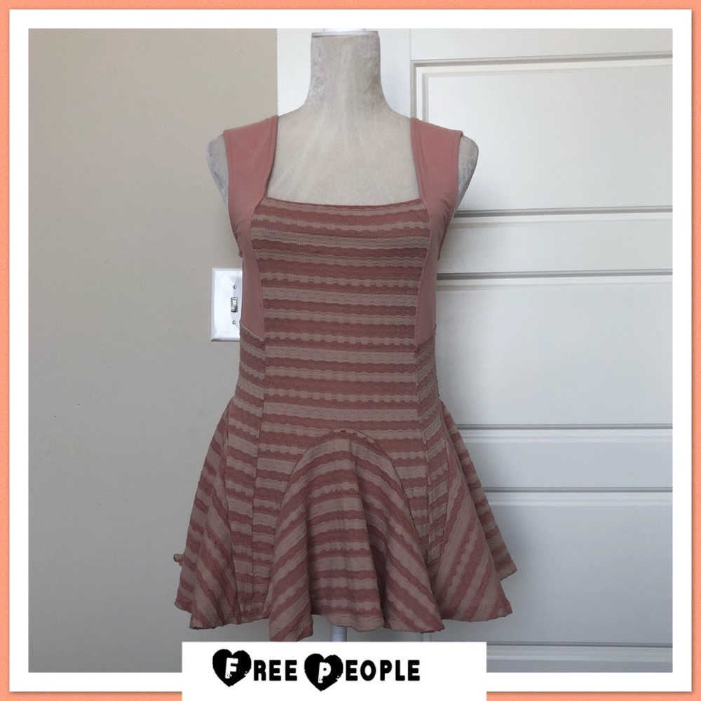 Free People Flowy Top Size M